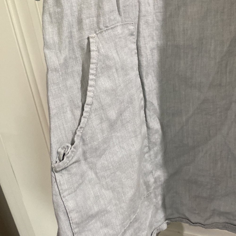 Linen Top - Picture 5 of 5